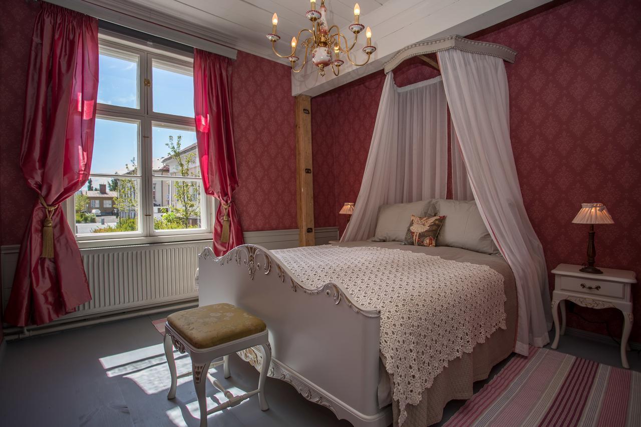 Boutique Hotel Langin Kauppahuone Raahe Exterior foto